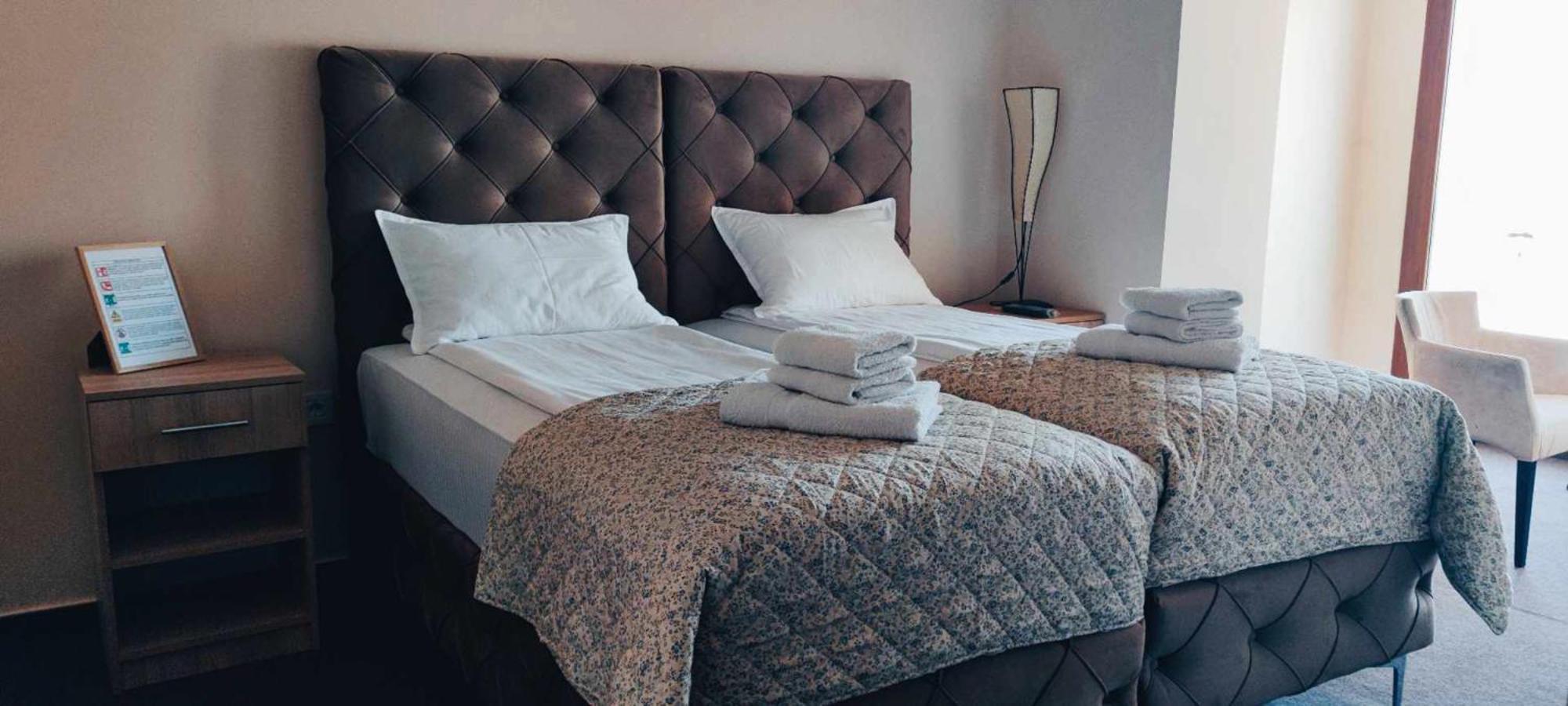 Vila Dvor Subotica Ngoại thất bức ảnh